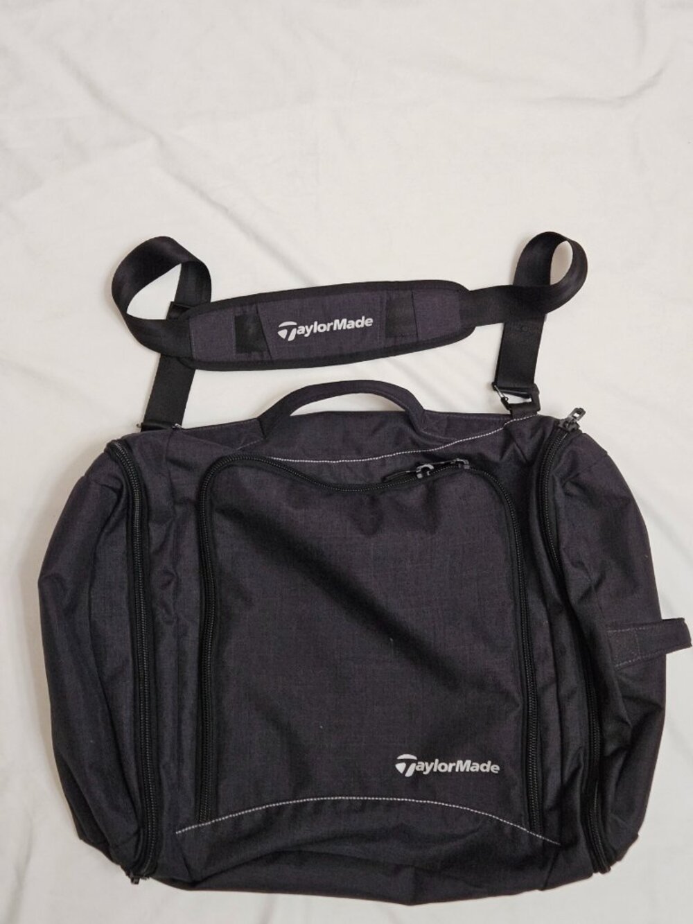 TaylorMade Golfcore TM18 Players Black Backpack Duffle Bag